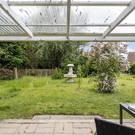 3 Bedroom Awesome In Prázdninový dům